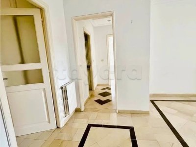 🏠 ENNASR 2 ; à louer JOLI Appt S+2 très bien situé 🏠
