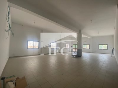 Dépôt à louer-230m²-charguia 2-IFCC165