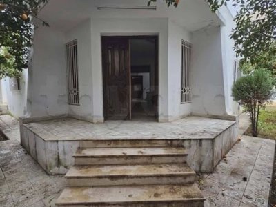 📍CITE GHAZELA 1 : OPPORTUNITÉ À SAISIR – VILLA S+4 À VENDRE