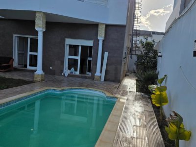 A louer villa meublée chotrana 2