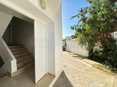 A louer immeuble 20 pièces à Menzah 8