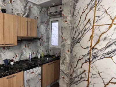 a vendre un appart S+1 a ennasr 1