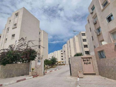 Bel appartement s+2 retapé