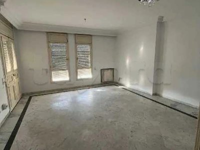 🌟🏠#Ennasr 2 ; à Louer spacieux appt S+3  🏠