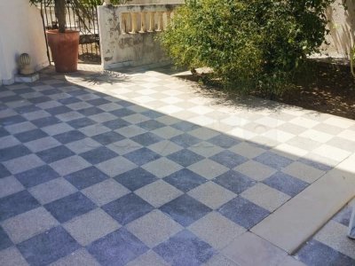 📍 Ennasr 2 à louer RDC villa S+2 avec jardin