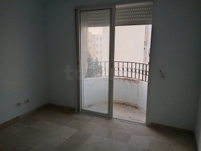 À louer un appartement S+2 à Elghazela