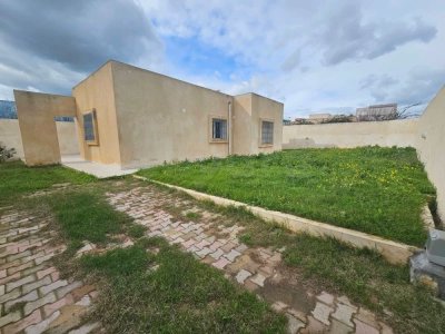 📍 TAKSIM THAMER – RAOUED | OPPORTUNITÉ À SAISIR- VILLA S+3 AVEC GRAND JARDIN À VENDRE