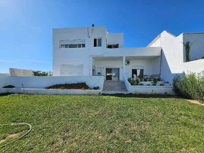 📍BORJ YOUNES, KALAAT ANDALOUS  VILLA À VENDRE 
 PROPRIÉTÉ D’EXCEPTION À VENDRE