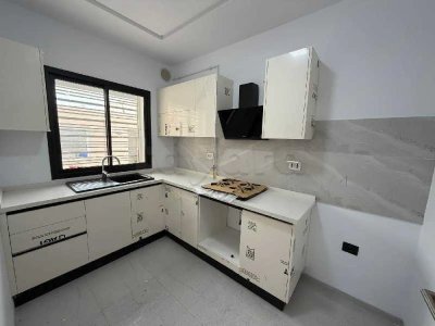 ENNKHILETE - ARIANA:  APPARTEMENT S+1 NEUF  A LOUER