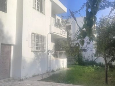 A vendre une villa à Ariana Borj Bacouch