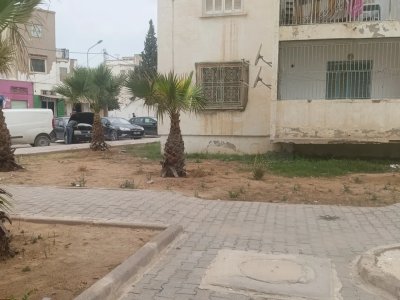🏢 À VENDRE | Appartement S+3 à Ariana – Route principale (Route de Bizerte)