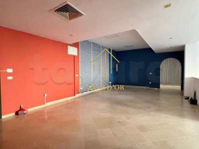 À Louer Bureau 150m² à charguia 1