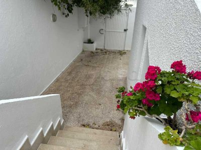 À louer étage de villa S+3 à ennasr
