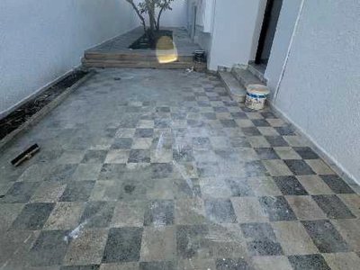 À louer étage de villa à ennasr