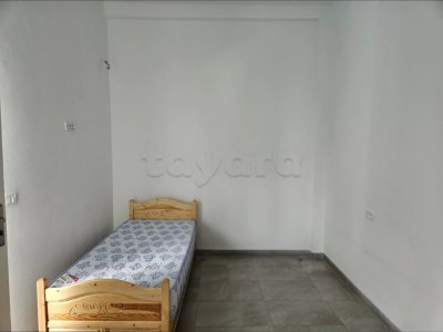 Chambre meublée à louer – Disponible immédiatement pour filles uniquement