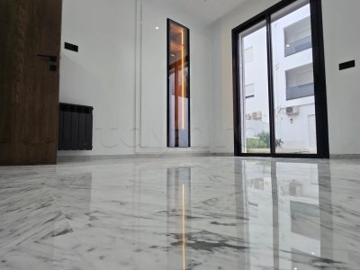À Vendre – Appartement S+3 – Très Haut Standing | 183 m²