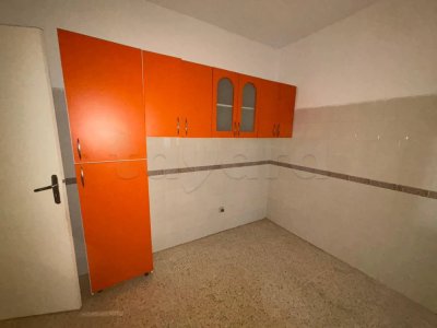 Appartement S+3 à Cité Behi Ladghem - Borj Louzir