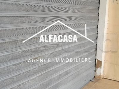 A louer un local commercial  à soukra
