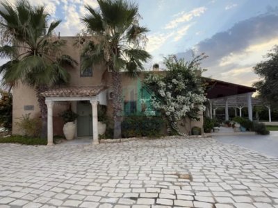 Propriété d’exception maison d’hôtes sur 1 hectare à Bizerte
