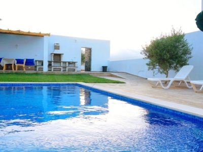 Villa avec piscine فيلا بمسبح