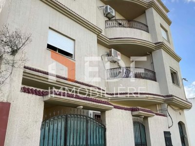 Maison R+2 à vendre à Ras Jebel, Réf 2684