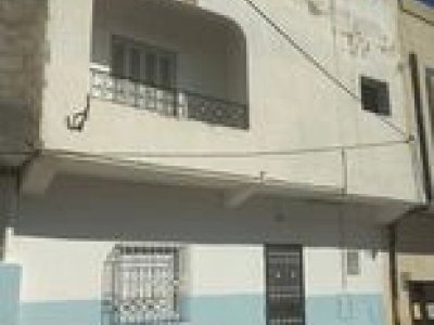 Maison au Kef 2 étages.