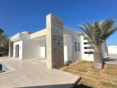 villa avec piscine à vendre à Djerba midoun