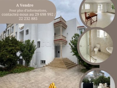 A Vendre Villa Duplex S+5 Avec Jardin à Cité El Riadh, Nabeul