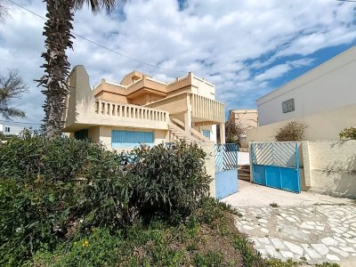 A vendre Une Villa à Plage Korba - Vue Mer