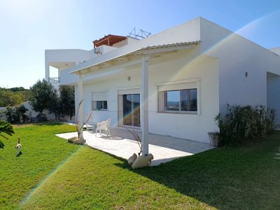 A vendre Villa Vue Mer à El Haouaria
