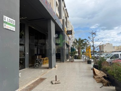 À louer: local Commercial de 110m² à Cité El Wafa, Nabeul.