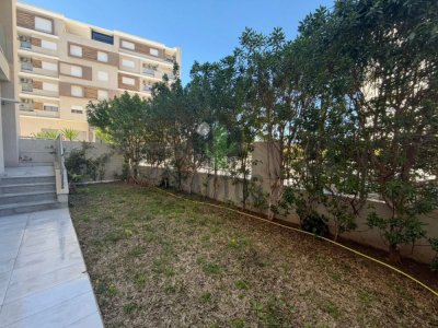 Location vacances : S+1 avec Jardin dans une résidence avec piscine à Cité el Wafa ,Nabeul.
