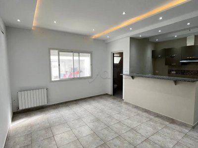 A Louer Etage De Villa S+1 Haut Standing à Mrezga, Nabeul