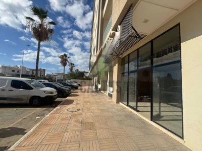 À louer: local Commercial de 116m² à Néapolis,Nabeul .