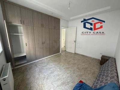 A vendre : Un appartement S+2 dans une résidence gardée à AFH2 Mrezga Nabeul.
