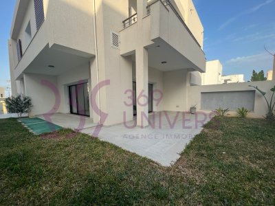 Location Maisons à Jardins de Carthage (Ain Zaghouan) - Villa s3 avec jardin aux jdc ref rh020 -