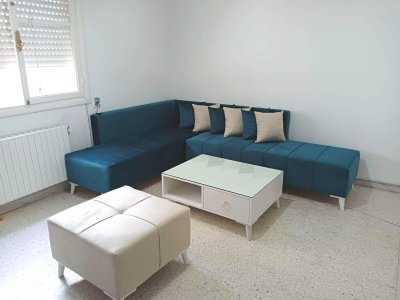 Location Appart. 2 pièces à Cite Ennasr 2 (Ariana Ville) - S1 meublé courte durée hs -