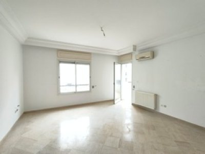 Location Appart. 2 pièces à El Aouina (La Marsa) - S2 a côté municipalité el wahat