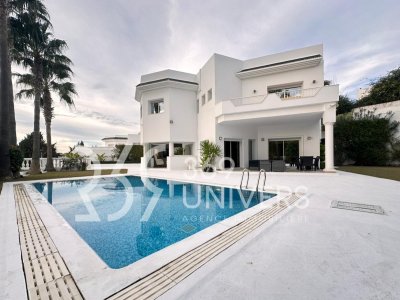 Location Maisons à Gammart (La Marsa) - Villa avec vue dégagée à gammarth ref rh142 -