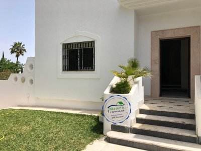 Location Autre à Mutuelle Ville (El Menzah) - Villa usg habitation ou bureau à mutuelle ville