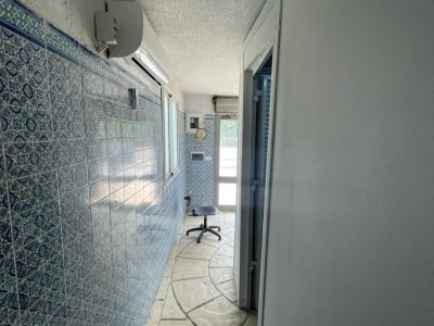 Bureau à Cite Jardins (Cite El Khadra) - Local bureautique 36m2 à alain savary -