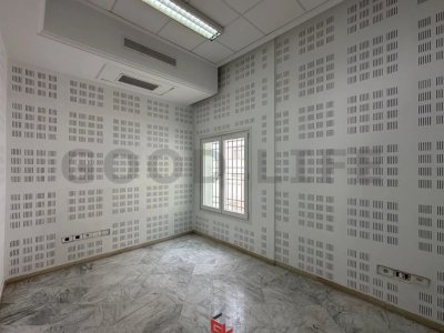Bureau à Zone urbaine nord (Cite El Khadra) - Bureau h3 au centre urbain nord -