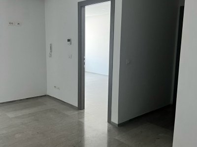 Location Appart. 3 pièces à Berge Du Lac (La Marsa) - Bureau de 111 m2 h3 -