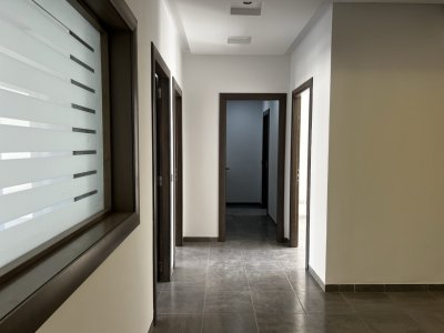 Location Surfaces à Berge Du Lac (La Marsa) - Bureau 545 m2 au lac 2 -