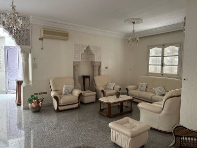 Vente Maisons à Cite Sahloul (Sousse Jaouhara) - Belle villa 3 niveaux à sahloul
