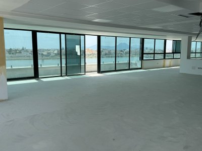 Bureaux & Commerces Bureau à Le Kram (El Kram) - Superbe  open space avec vue au lac 3 kram
