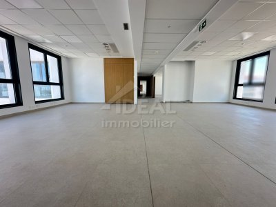 Bureau à Berge Du Lac (La Marsa) - Al open space 437m2 au lac2 -