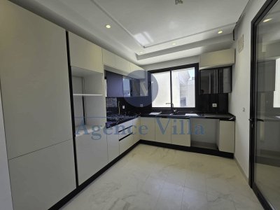 Location Appart. 4 pièces à Jardins de Carthage (Ain Zaghouan) - Un appartement s3 neuf aux jardins de carthage