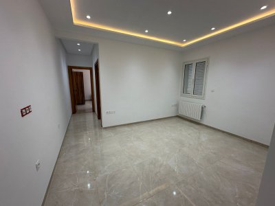 Location Appart. 3 pièces à Hammam Sousse (Hammam Sousse) - Appts s2 tout neufs meublés -