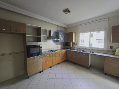 Location Appart. 5 pièces+ à Sidi Daoud (La Marsa) - Appartement s4 à la marsa